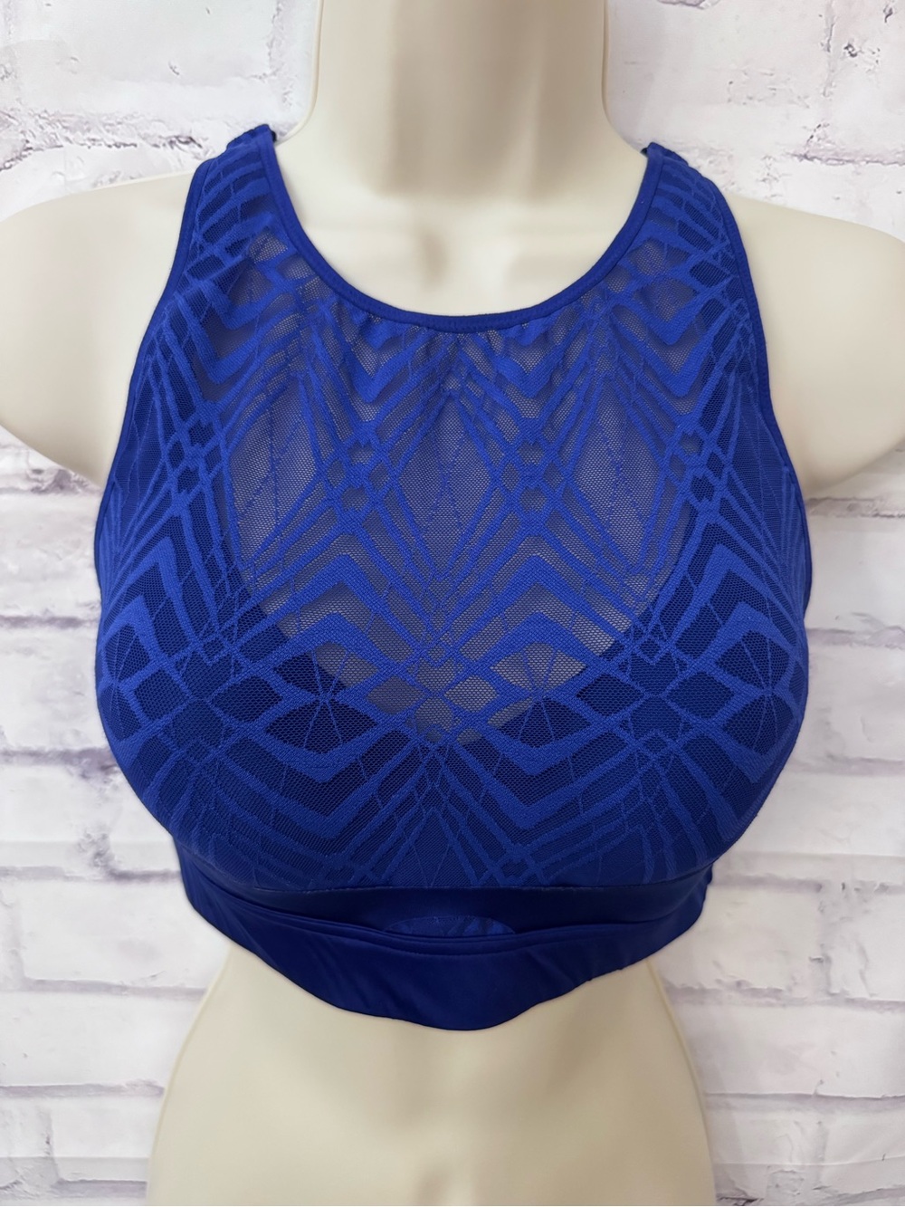 Victoria’s Secret On Point Size 34C Sports Bra High Neck Blue Wireless Gym Yoga